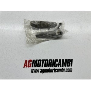 PAAR HINTERE BEIFAHRERFUSSRASTEN RECHTS SUZUKI BANDIT GSF... 2