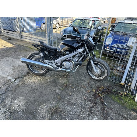 RÉGULATEUR DE TENSION HONDA DEAUVILLE 650 2002-2005