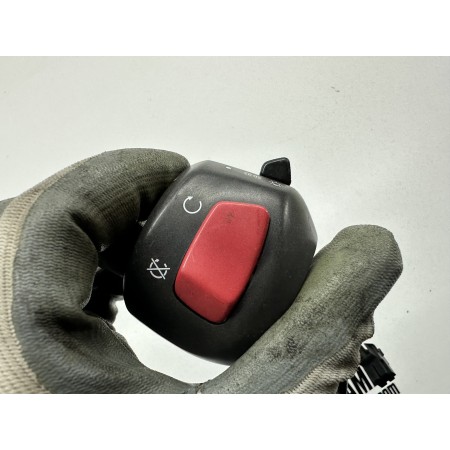 DEVIOLUCI COMMUTATORE DESTRO DX SUZUKI BANDIT 1200 GSF 1200 K1 2001-05