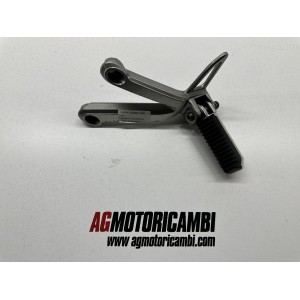 PEDANA POSTERIORE SINISTRA SX PASSEGGERO SUZUKI BANDIT... 2