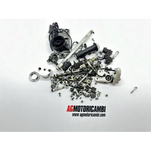 STELLSCHRAUBEN SCHRAUBEN SUZUKI BANDIT 1200 2001-05 2