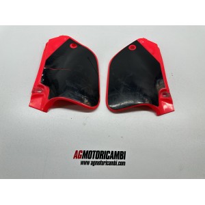 PAAR HINTERE RECHTE SEITENTEILE HM 50 2T CRE