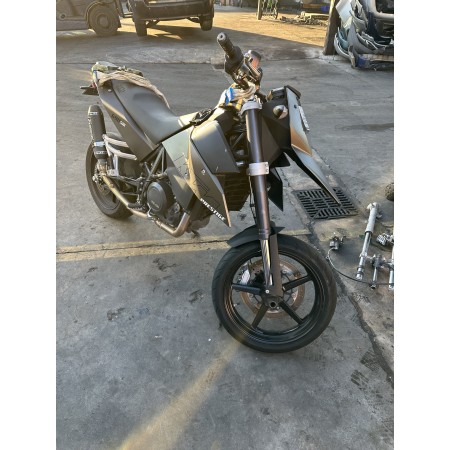 BOITE PLASTIQUE KTM 690 SM PRESTIGE 2007-2009