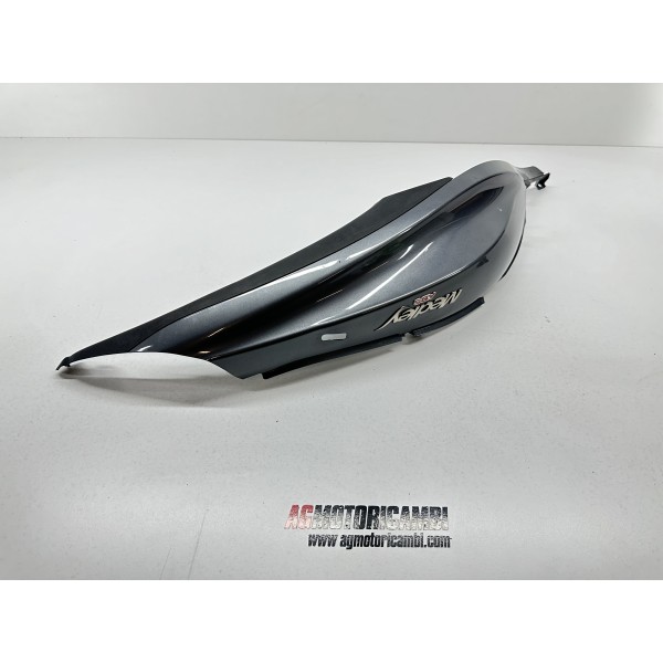 HINTERE LINKE VERKLEIDUNG PIAGGIO MEDLEY 125 4T...