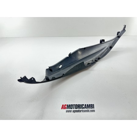 CARÉNAGE ARRIÈRE GAUCHE PIAGGIO MEDLEY 125 4T E4 2016-2019