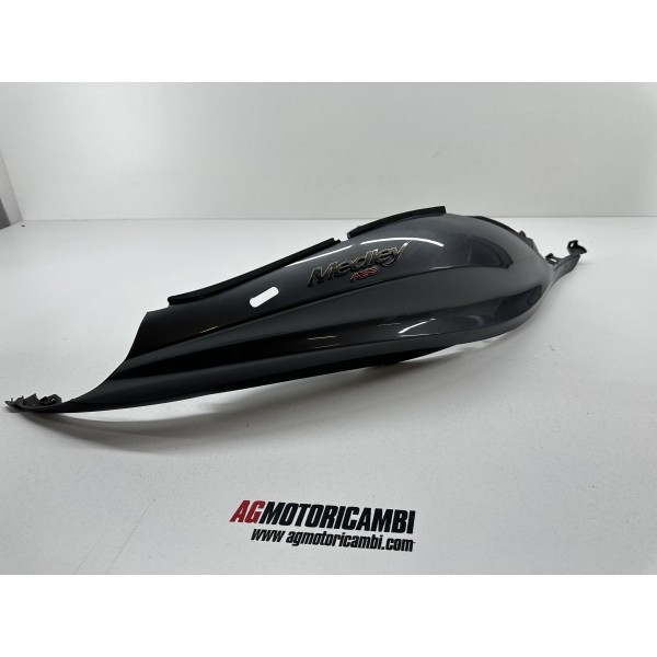 CARENA POSTERIORE DESTRA DX PIAGGIO MEDLEY 125...