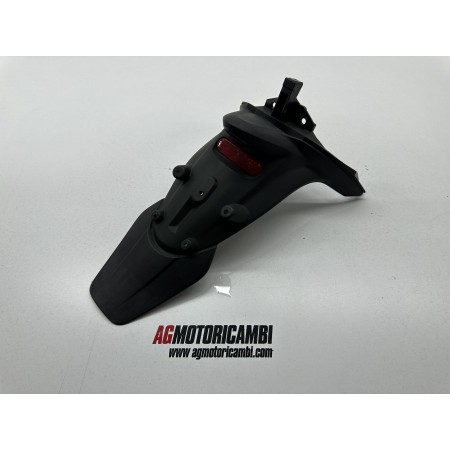 HINTERE KENNZEICHENHALTERUNG PIAGGIO MEDLEY 125 4T E4 2016-2019