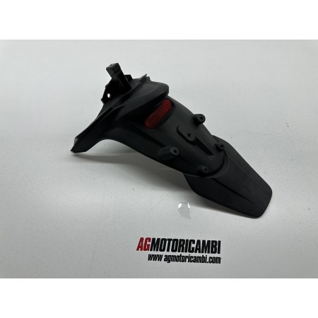 HINTERE KENNZEICHENHALTERUNG PIAGGIO MEDLEY 125 4T E4 2016-2019