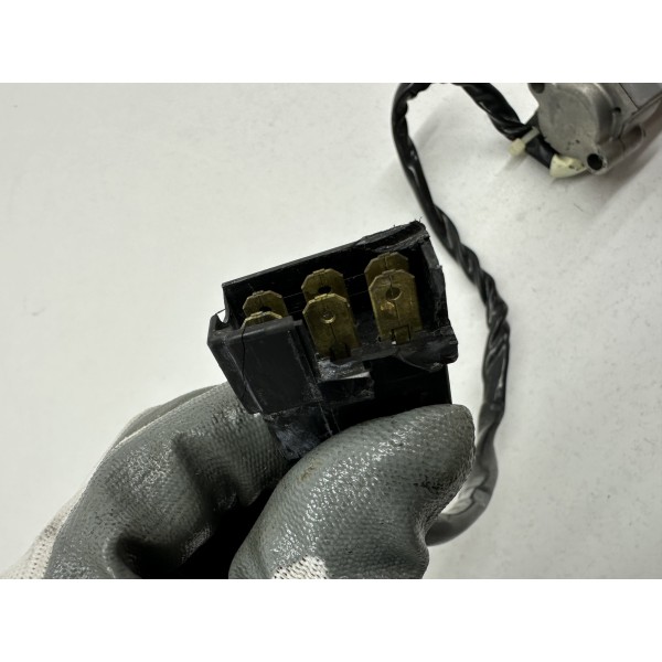 DUCATI MONSTER 600 750 900 1999-2000-2001 LOCK...