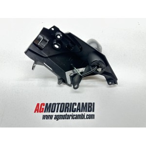 SOPORTE INDICADOR DELANTERO IZQUIERDO PLÁSTICO SUZUKI... 2