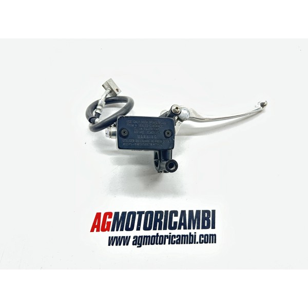 FRONT BRAKE MASTER CYLINDER RIGHT SUZUKI...