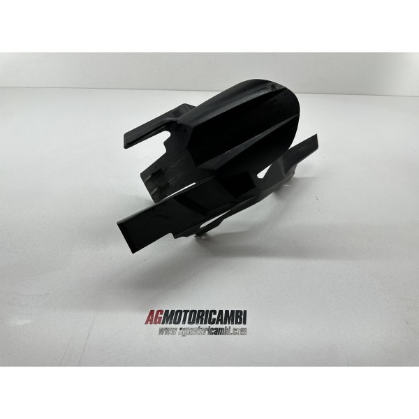 PROTECTOR CADENA ALETA TRASERA KEEWAY RKF 125...