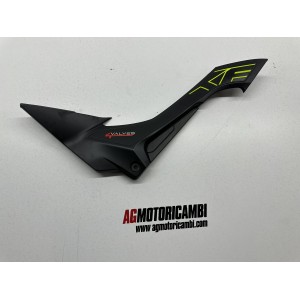 FIANCHETTO COVER SERBATOIO DESTRO DX KEEWAY RKF 125 4T E5...