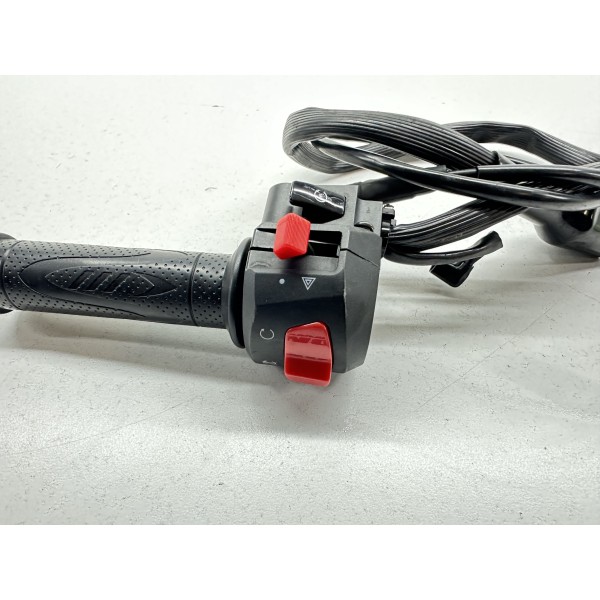 KEEWAY RKF 125 4T E5 E5 2021-2024 RECHTE...