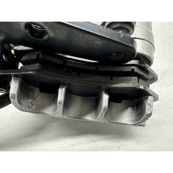 KEEWAY RKF 125 4T E5 BREMSSATTEL VORNE 2021-2024