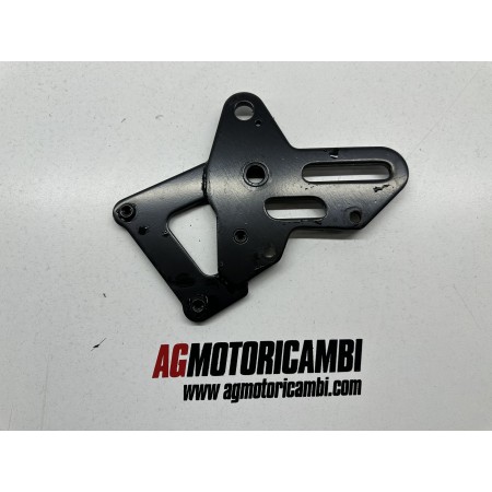 KEEWAY RKF 125 4T E5 REAR BRAKE CALLIPER BRACKET 2021-2024