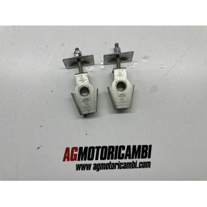 PAAR RECHTSSEITIGE KETTENSPANNER KEEWAY RKF 125 4T E5...