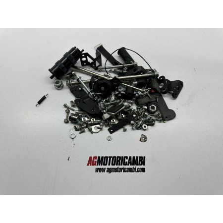 KIT DE PERNOS Y TORNILLOS KEEWAY RKF 125 4T E5 2021-2024