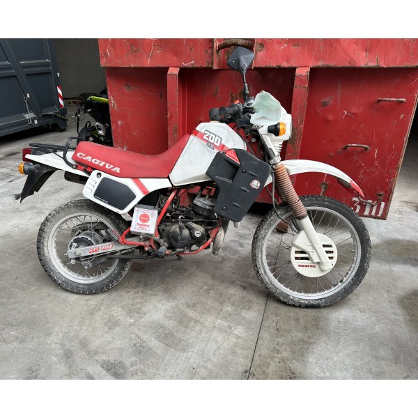 PROTECTOR CADENA BASCULANTE CAGIVA ELEFANT E2...