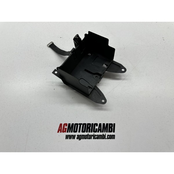 BATTERY COMPARTMENT BOX YAMAHA YZF R1 1000...