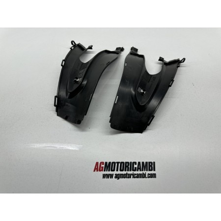 PLASTICS FOOTREST COVER RIGHT LEFT GILERA RUNNER 50 SP 2T CARBURETTOR 2007-2012