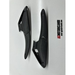 CACHE REPOSE-PIEDS PLASTIQUE DROITE GAUCHE GILERA RUNNER...