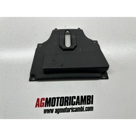 TAPA BATERIA PLASTICO GILERA RUNNER 50 SP 2T CARBURADOR 2007-2012