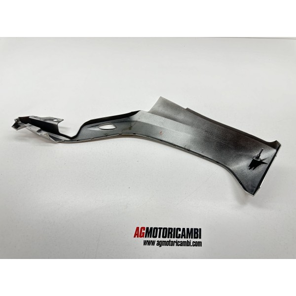 VERKLEIDUNG UNTER TRITTBRETT RECHTS YAMAHA...