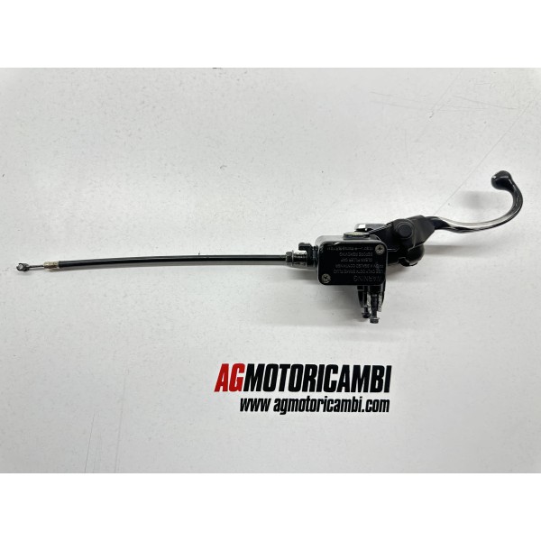 FRONT RIGHT MASTER CYLINDER YAMAHA TRICITY 125...