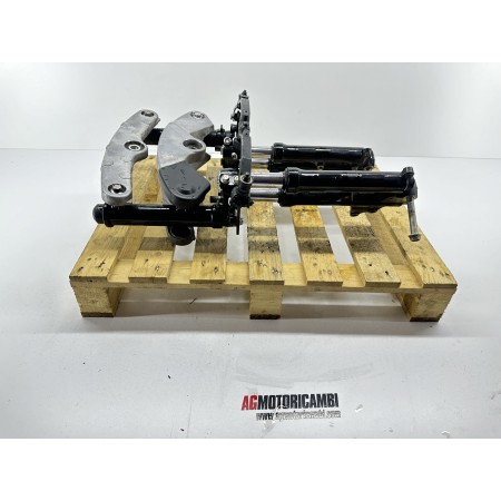 YAMAHA TRICITY 125 2014-2017 VORDERE GABEL