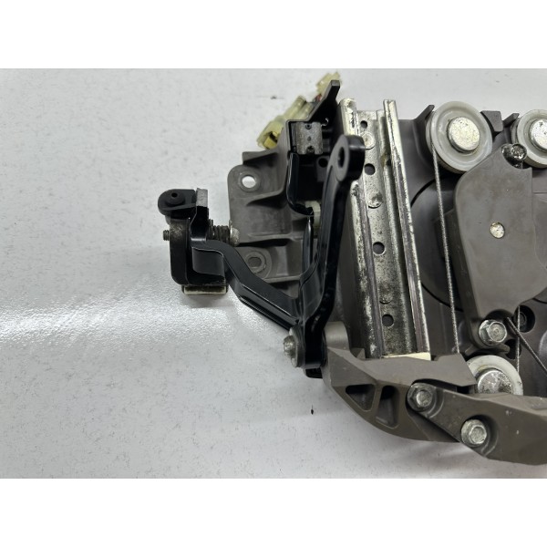 RAHMENMECHANISMUS WINDSCHUTZSCHEIBE HEBEN...