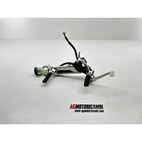 ESTRIBERA DERECHA YAMAHA FJR 1300 2006-2012
