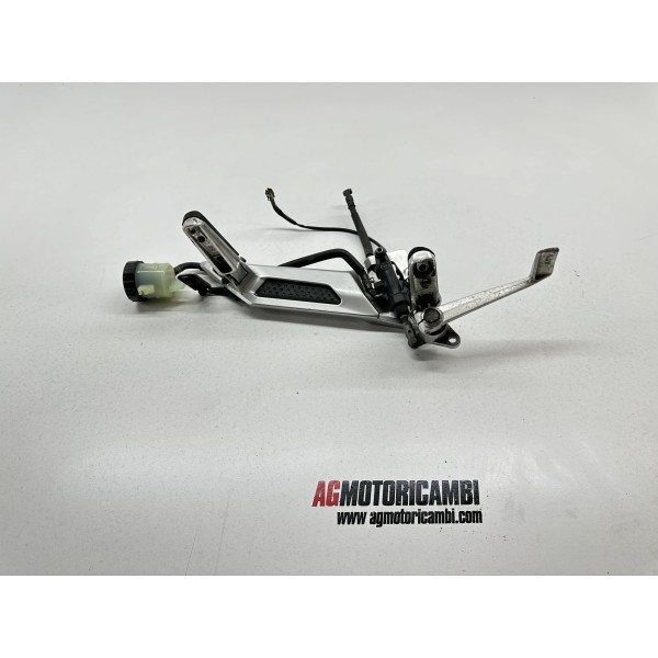 FUSSSTÜTZE RECHTS YAMAHA FJR 1300 2006-2012