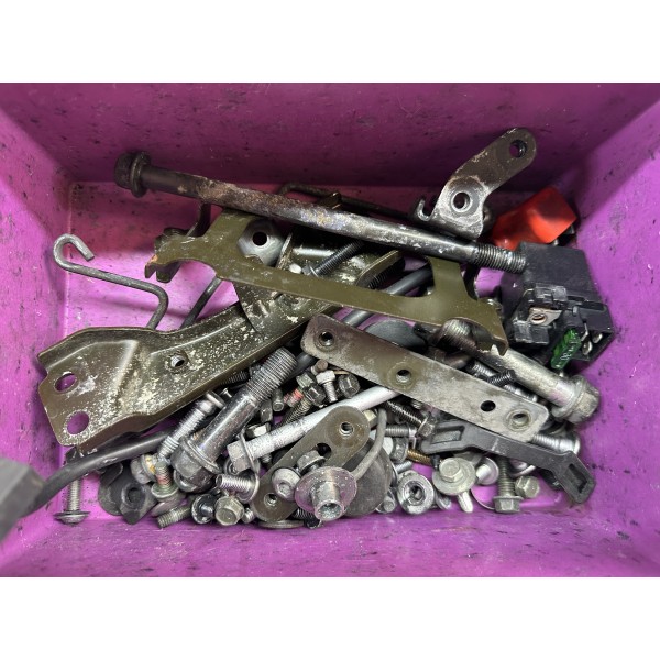 KIT SCREWS KAWASAKI VERSYS 650 2006-2009