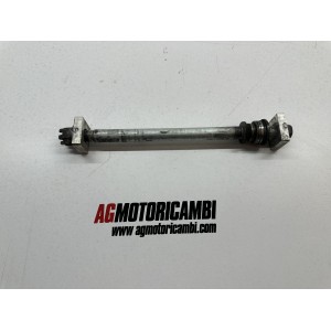 REAR WHEEL AXLE KAWASAKI VERSYS 650 2006-2009