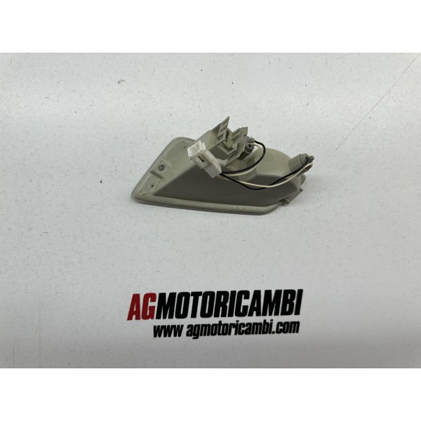 PFEIL VORNE LINKS PIAGGIO VESPA GRANTURISMO 200...