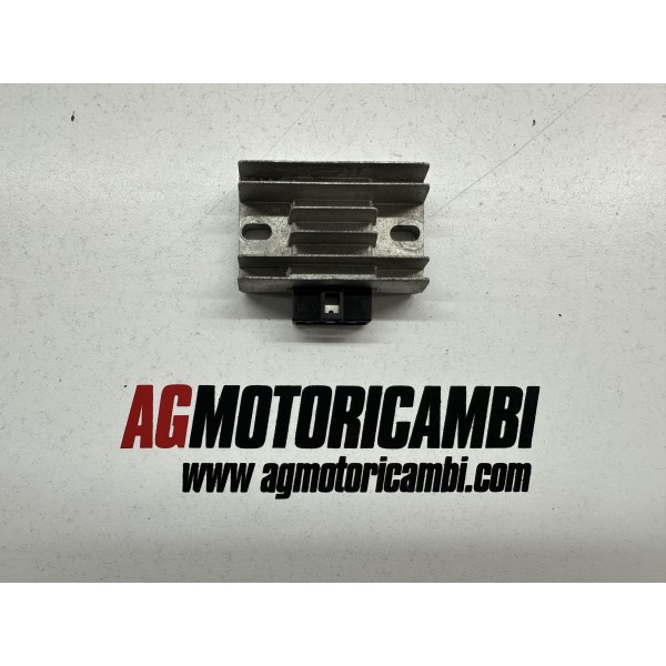 VOLTAGE REGULATOR PIAGGIO VESPA GRANTURISMO 200...