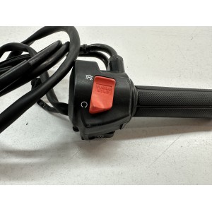 RECHTER DROSSELKLAPPENSCHALTER HONDA CBR 900 RR SC33E... 2