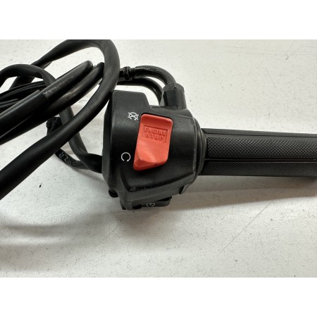 RECHTER DROSSELKLAPPENSCHALTER HONDA CBR 900 RR SC33E 1998-1999