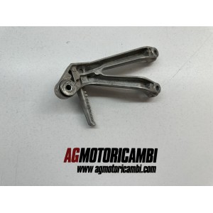 PASSENGER FOOTREST REAR RIGHT HONDA CBR 900 RR SC33E... 2