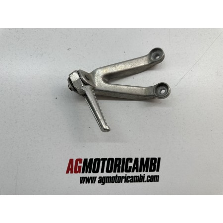 PASSENGER FOOTREST REAR LEFT HONDA CBR 900 RR SC33E 1998-1999