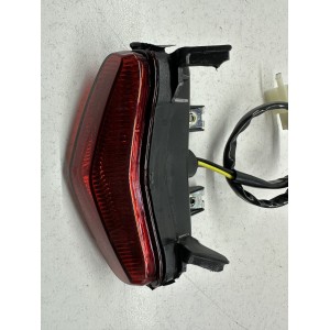 FARO FANALE POSTERIORE GANCI ROTTI KEEWAY RKF 125 4T E5... 2