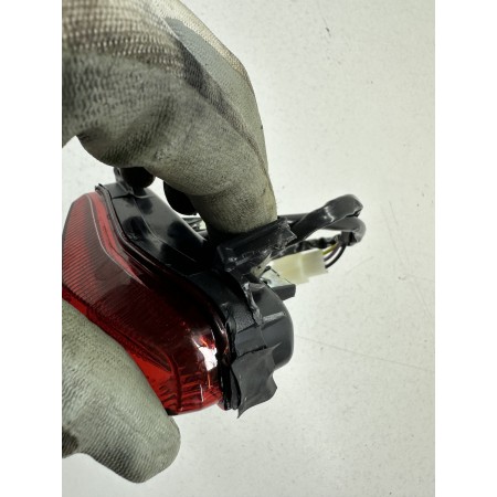 KEEWAY RKF 125 4T E5 2021-2024 BROKEN TAIL LIGHT HOOKS