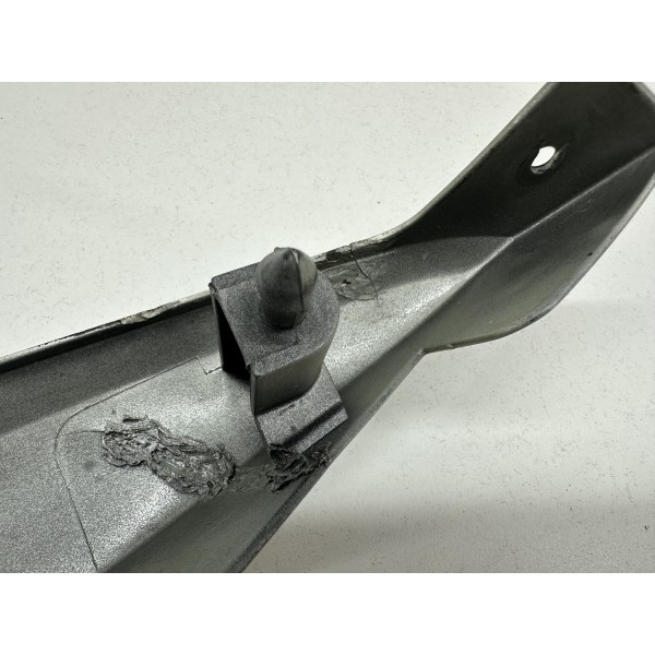 CARENADO DELANTERO DERECHO YAMAHA R6 YZF 600...