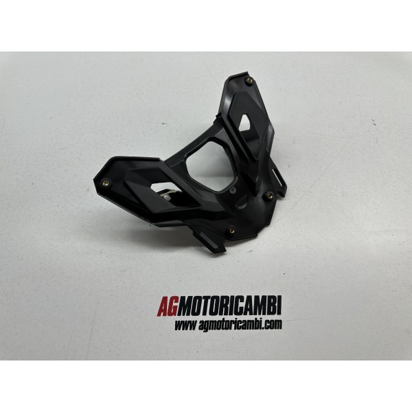 PLASTICA STAFFA MANIGLIONE POSTERIORE BMW R...