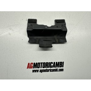 PLASTIC ENGINE COVER RIGHT SIDE TOE CAP LEFT SIDE...