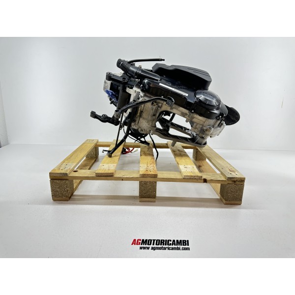 BLOCCO MOTORE SYM SYMPHONY PEUGEOT TWEET 125 i...