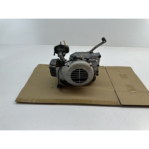 BLOCCO MOTORE MINARELLI V1 PEDALINA CICLOMOTORE 50