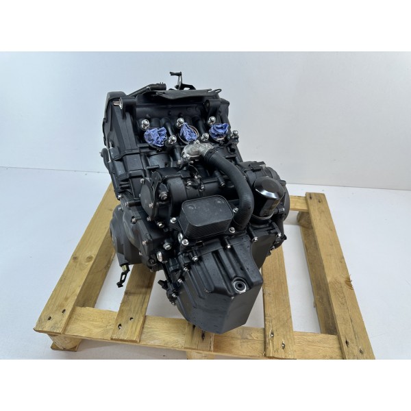 TRIUMPH STREET TRIPLE 660 S MOTOR BLOCK...