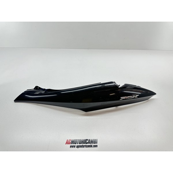 HINTERE LINKE SEITENVERKLEIDUNG HONDA PCX 125...